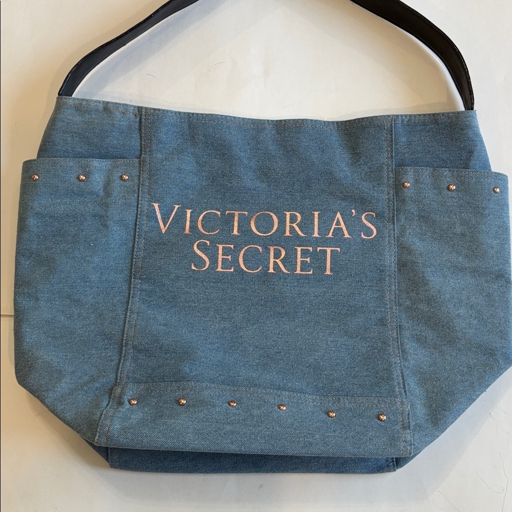 Victoria’s Secret Denim Blue Tote Black Straps Stud Detail Logo Bag - Picture 8 of 15